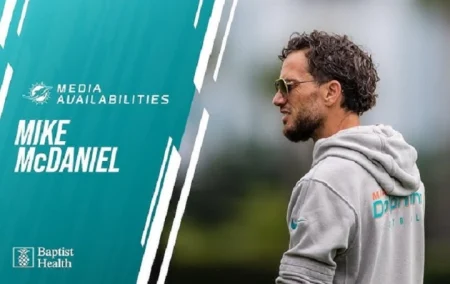 Mike McDaniel