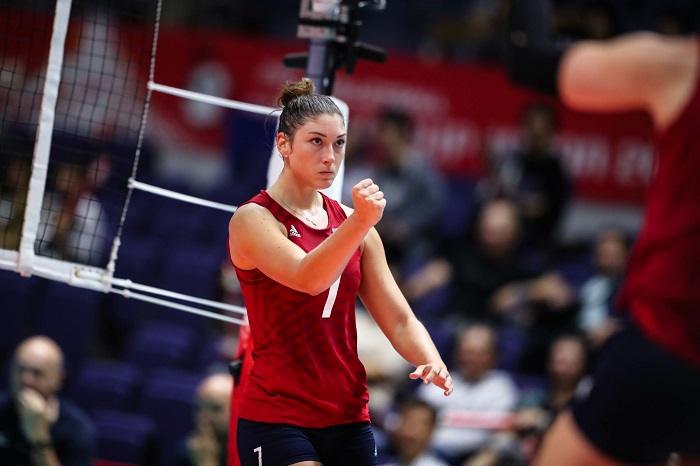 Lauren Carlinidfggyy