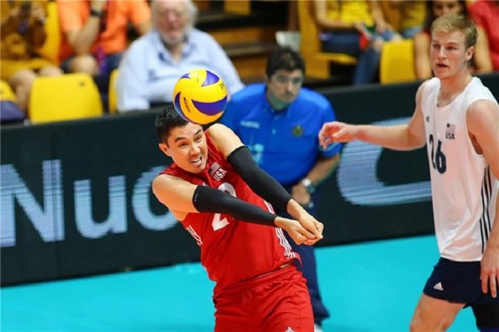 how old is erik shojidfdrtr